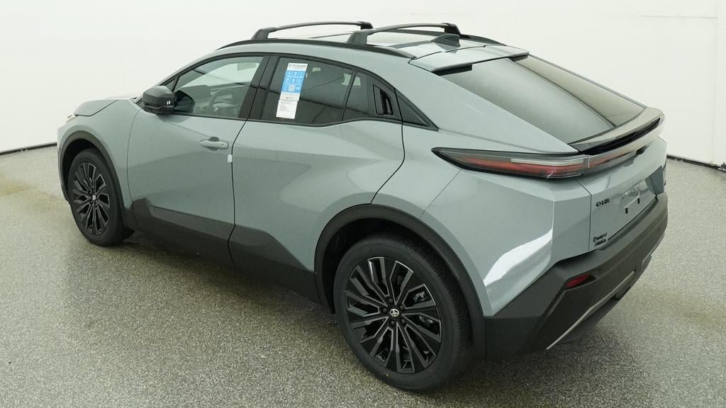New 2026 Toyota C-HR AWD/4WD image 5