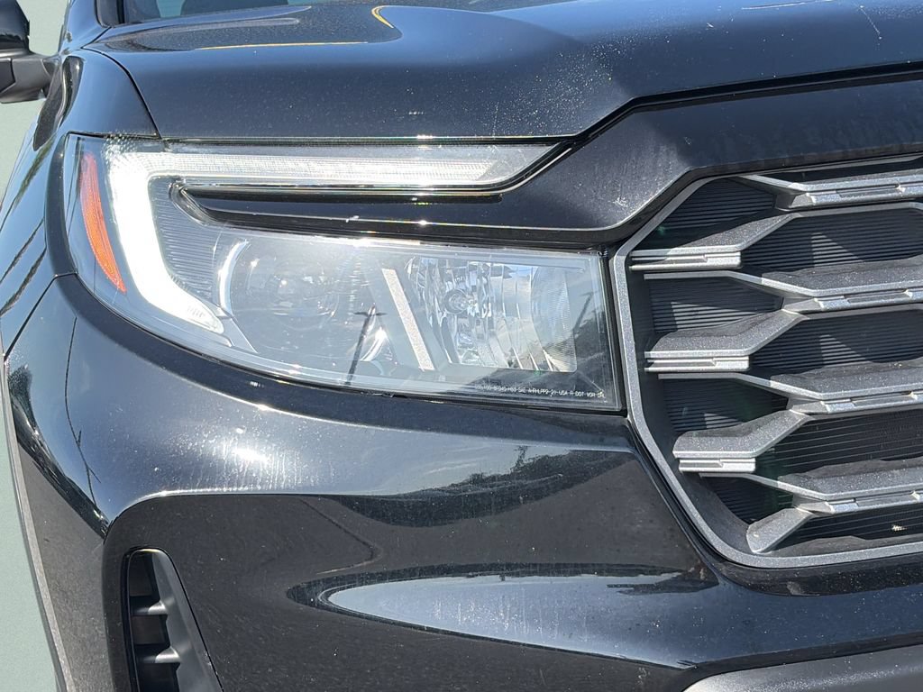 Used 2023 Honda Passport TrailSport image 28