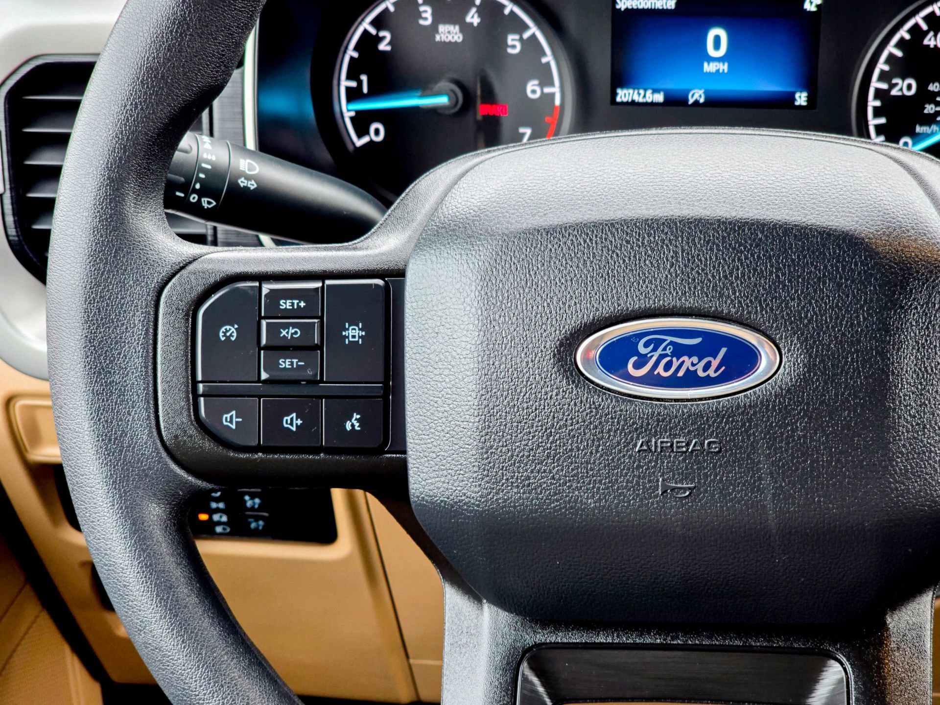 Used 2023 Ford F150 XLT w/ Trailer Tow Package image 36