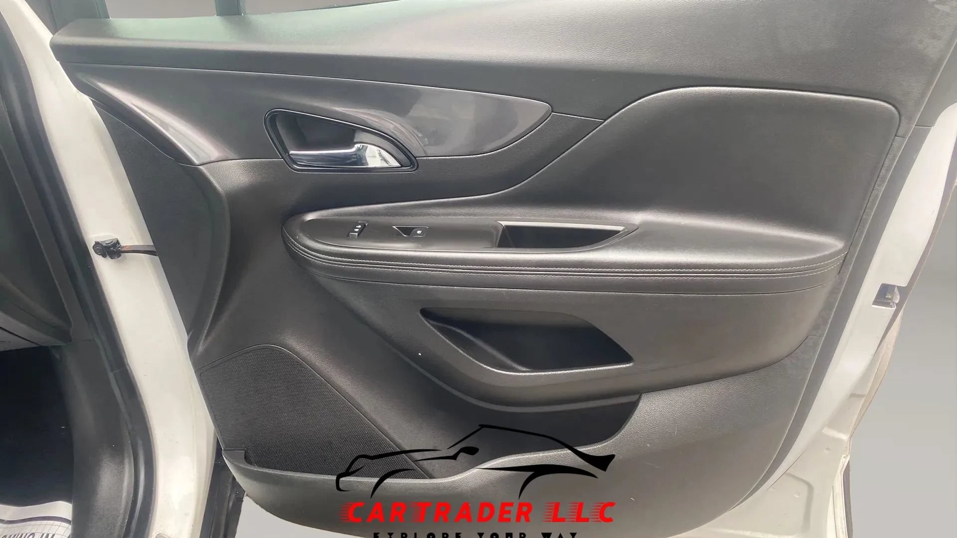 Used 2019 Buick Encore Preferred FWD image 24