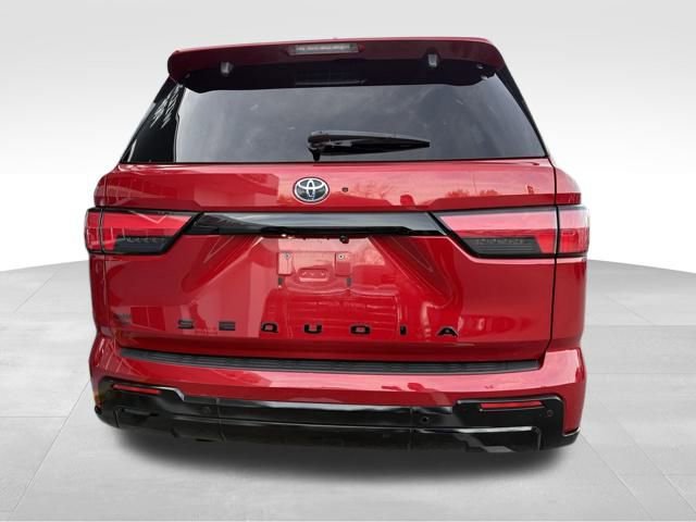 Used 2023 Toyota Sequoia Platinum image 11