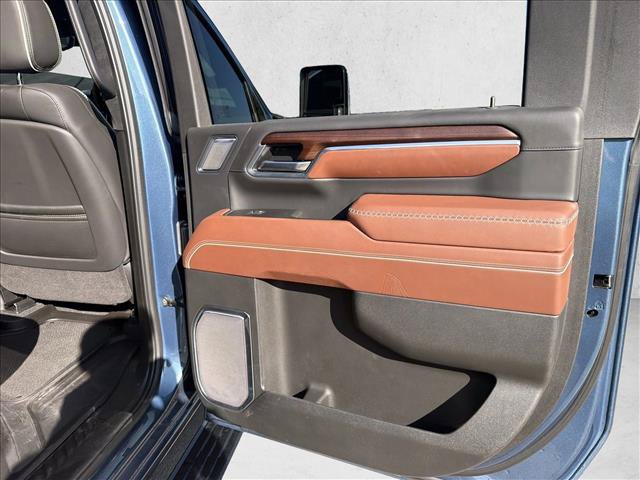 Used 2025 GMC Sierra 2500 Denali Ultimate AWD/4WD image 24
