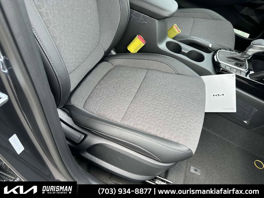 New 2025 Kia Seltos X-Line image 22