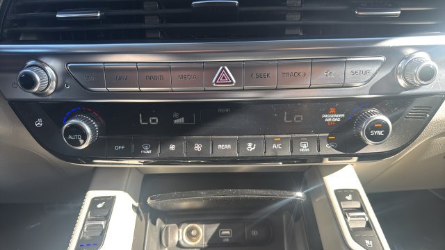 Used 2021 Kia Telluride SX w/ SX Prestige Package AWD/4WD image 18