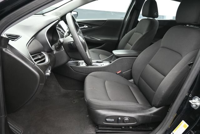 Used 2025 Chevrolet Malibu LT FWD image 22