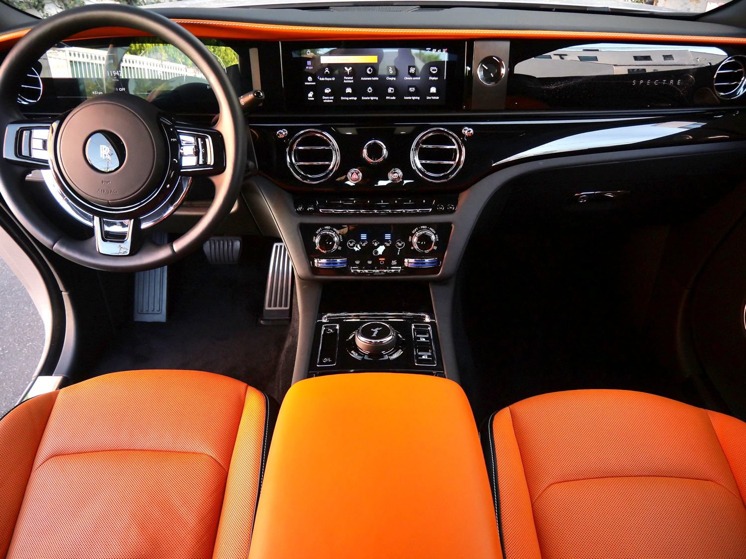 Used 2024 Rolls-Royce Spectre w/ Leather Finishing Pack AWD/4WD image 4