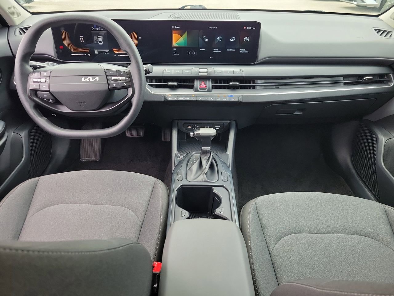 Used 2025 Kia K4 LXS image 11