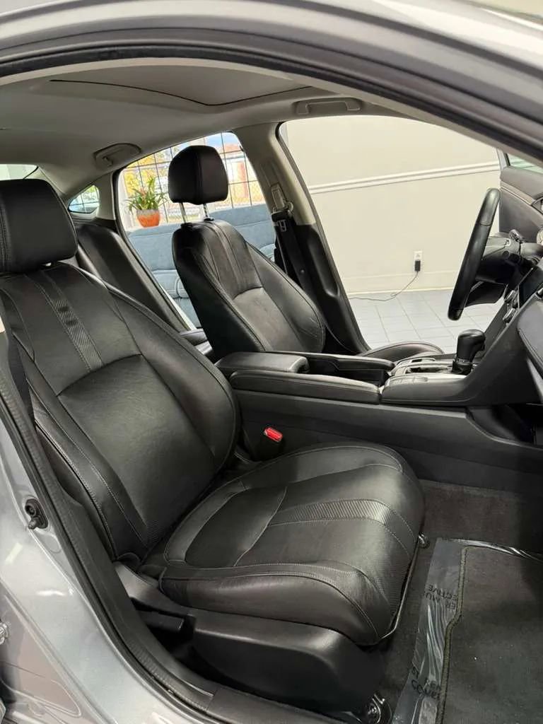 Used 2016 Honda Civic EX-L image 9