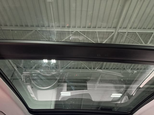 Certified 2023 Audi Q5 2.0T Prestige w/ Prestige Package AWD/4WD image 15