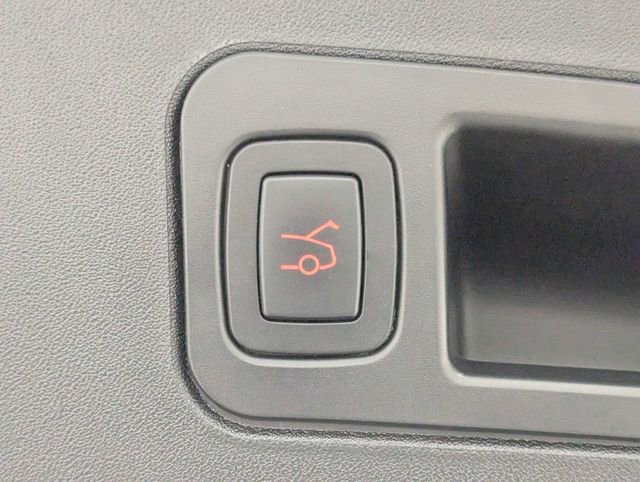 Used 2018 Tesla Model S 100D image 23