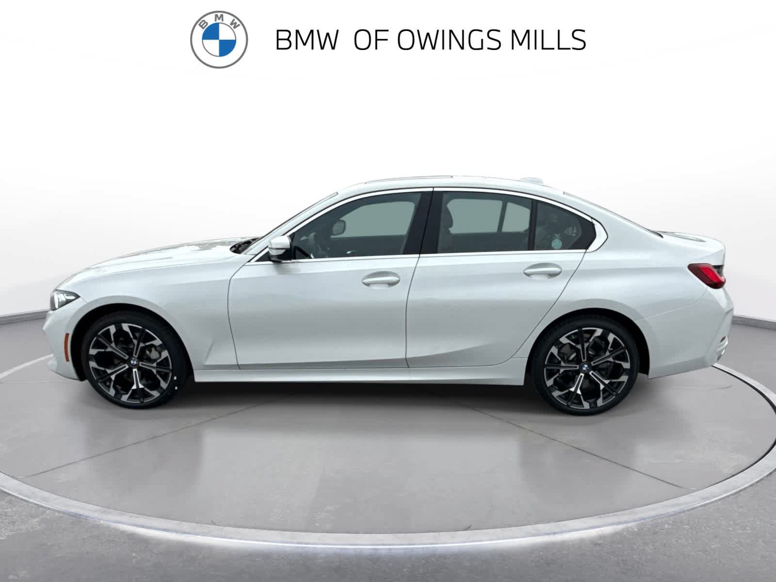 New 2026 BMW 330i xDrive Sedan w/ Premium Package AWD/4WD image 5