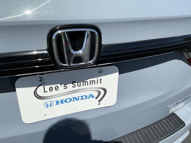 Used 2025 Honda Odyssey Elite image 5