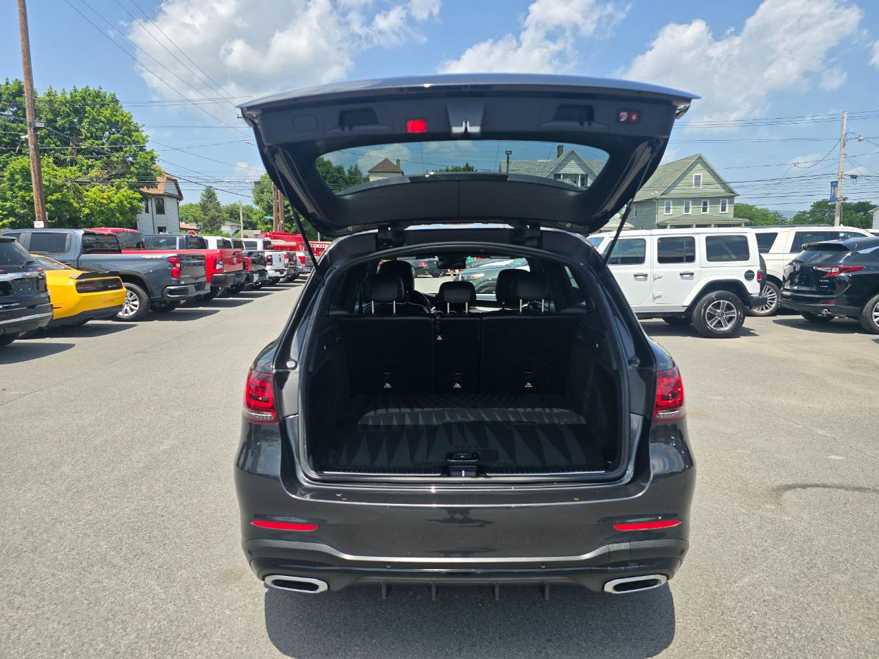 Used 2022 Mercedes-Benz GLC 300 4MATIC image 17