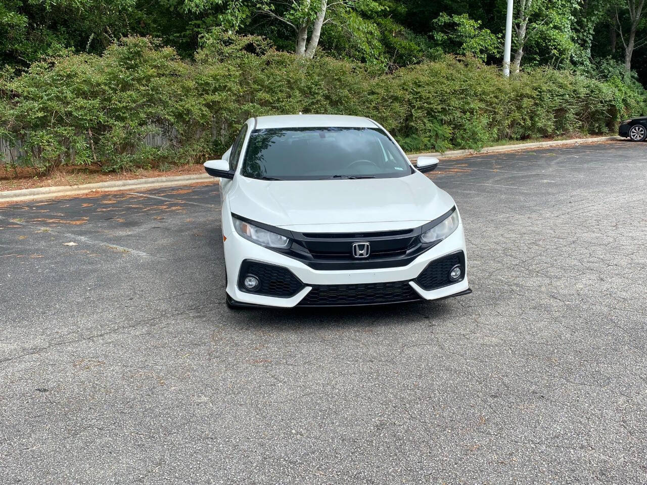 Used 2017 Honda Civic Sport image 2