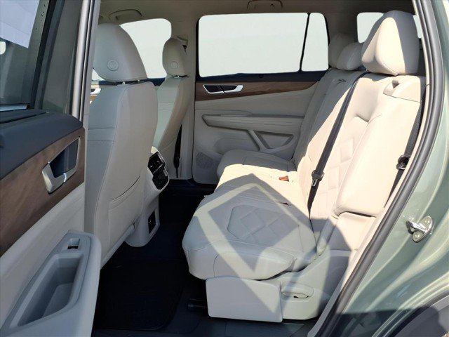 New 2026 Volkswagen Atlas SE image 12