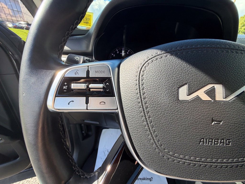 Used 2022 Kia Telluride EX w/ EX Premium Package AWD/4WD image 28