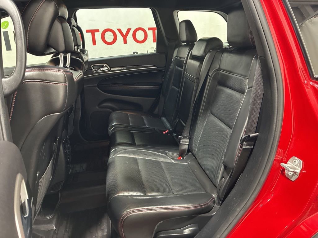 Used 2018 Jeep Grand Cherokee Trailhawk w/ Trailhawk Luxury Group AWD/4WD image 18