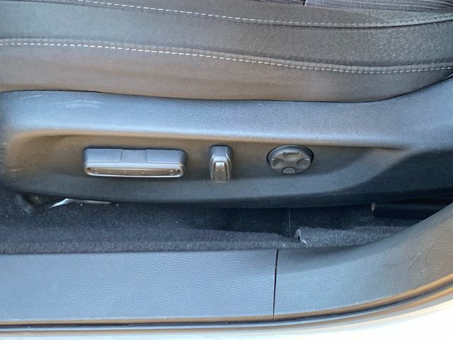 Used 2019 Honda Accord EX image 13