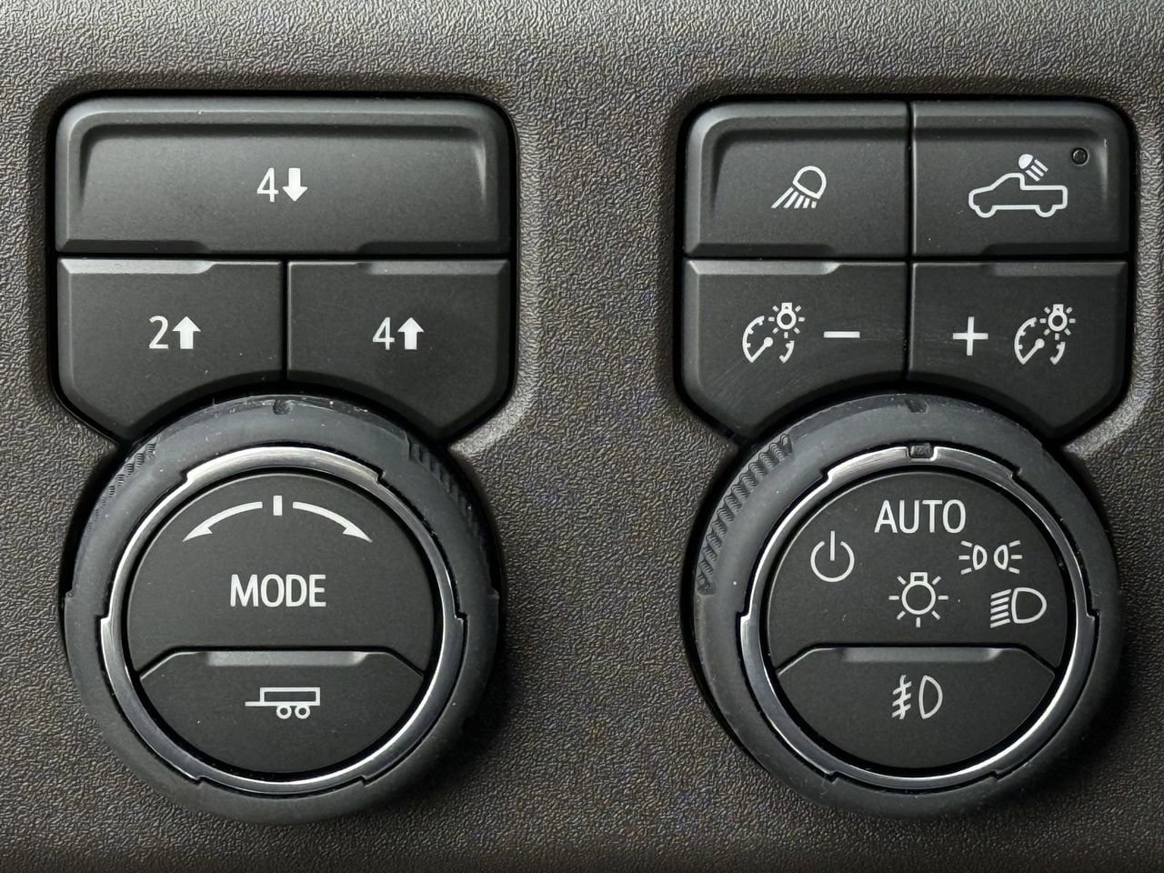 New 2026 Chevrolet Silverado 3500 LT w/ Texas Edition AWD/4WD image 19