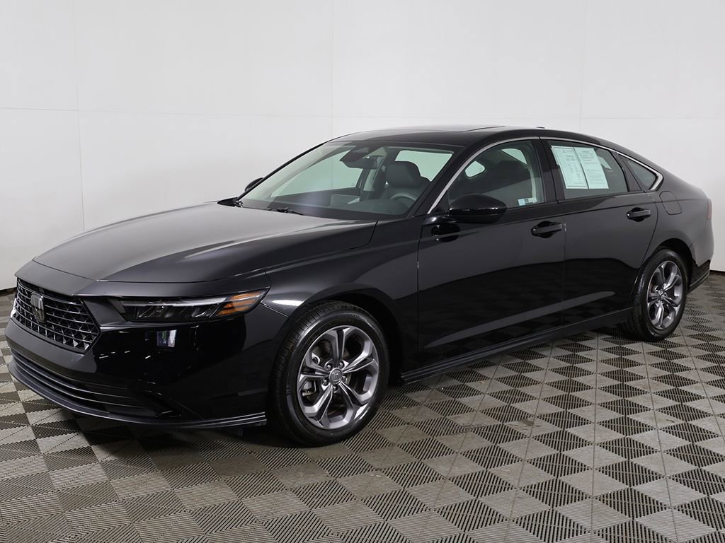 Certified 2024 Honda Accord EX image 8