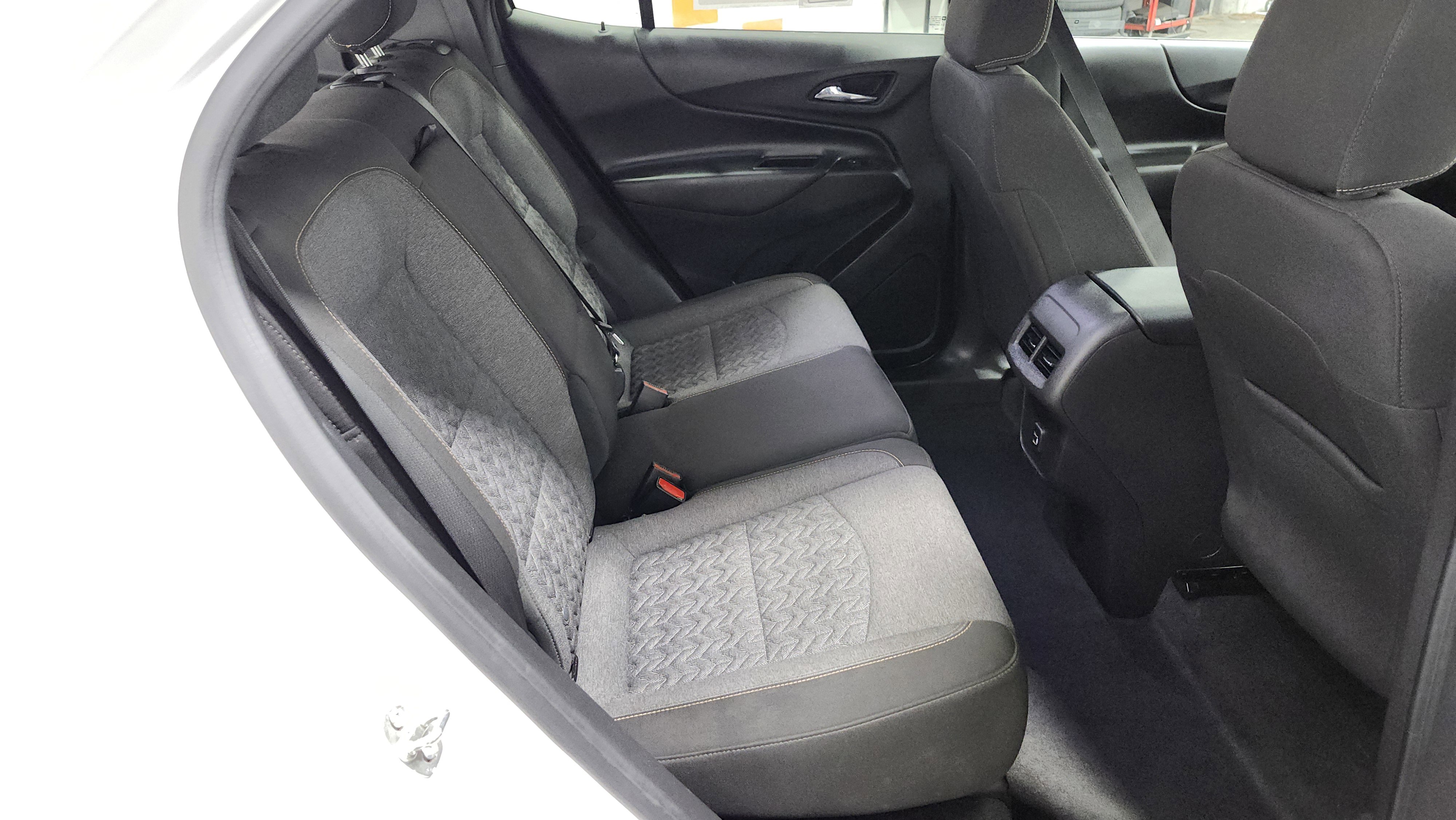 Used 2024 Chevrolet Equinox LT image 20