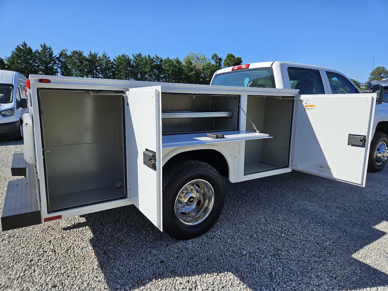 Used 2016 Chevrolet Silverado 3500 W/T image 13