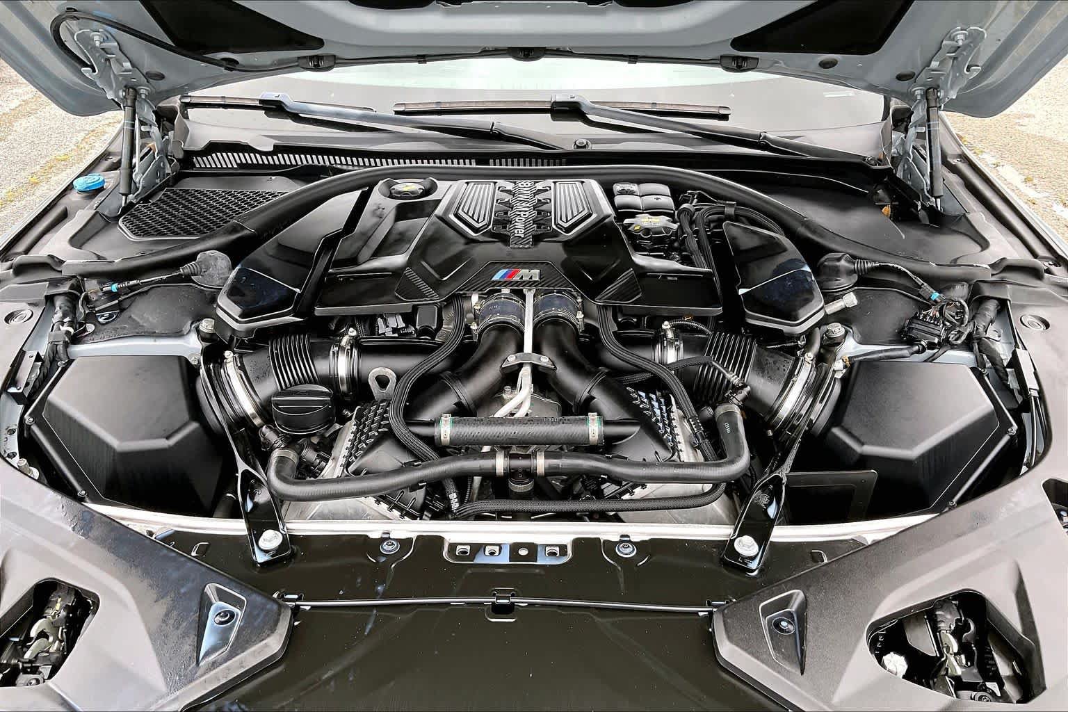 Used 2023 BMW M8 Competition w/ M Carbon Exterior Package AWD/4WD image 28