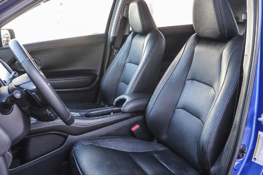 Used 2021 Honda HR-V EX-L image 17