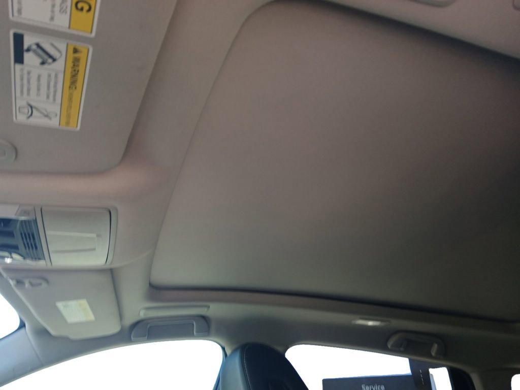 Used 2019 Acura RDX w/ Technology Package image 11