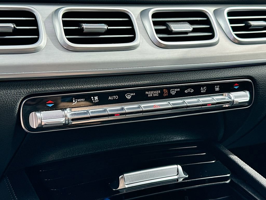 Used 2024 Mercedes-Benz GLE 450e GLE 450e Plug-In Hybrid Sport image 17