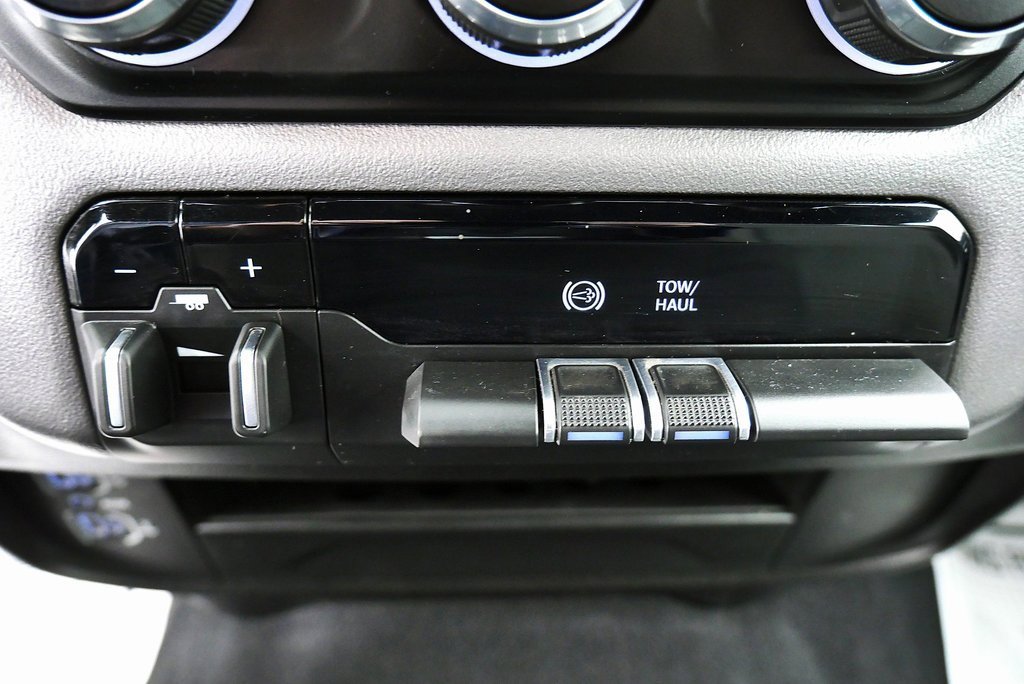 Used 2024 RAM 2500 Big Horn image 30