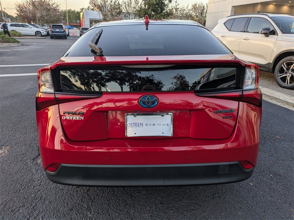 Used 2021 Toyota Prius XLE image 13