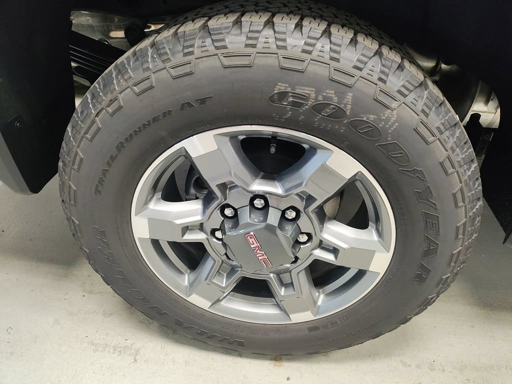 New 2026 GMC Sierra 2500 SLE w/ SLE Convenience Package AWD/4WD image 3