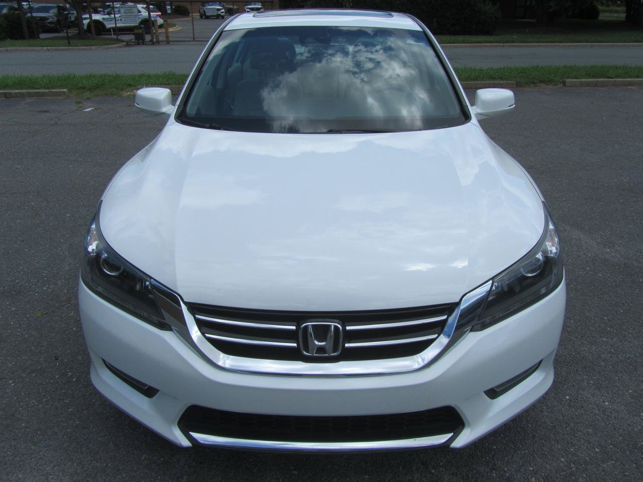 Used 2015 Honda Accord EX-L image 4