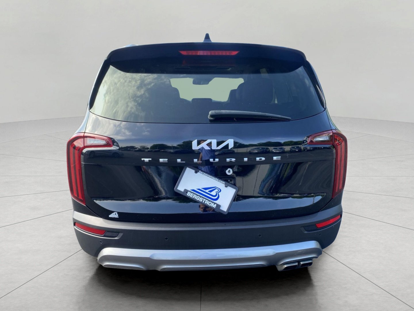 Used 2022 Kia Telluride EX w/ EX Premium Package FWD image 12