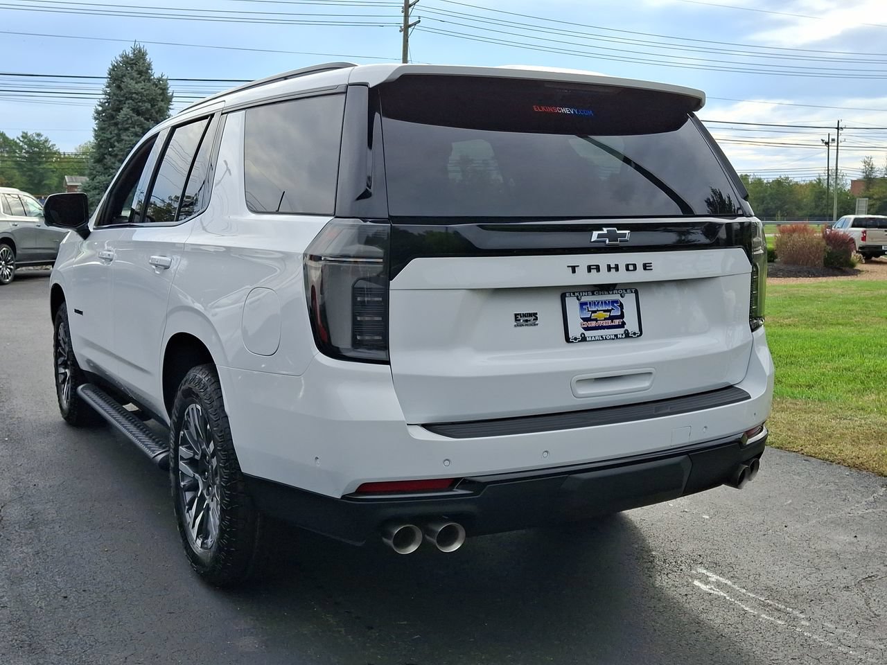 New 2026 Chevrolet Tahoe Z71 w/ Z71 Off-Road Package AWD/4WD image 3