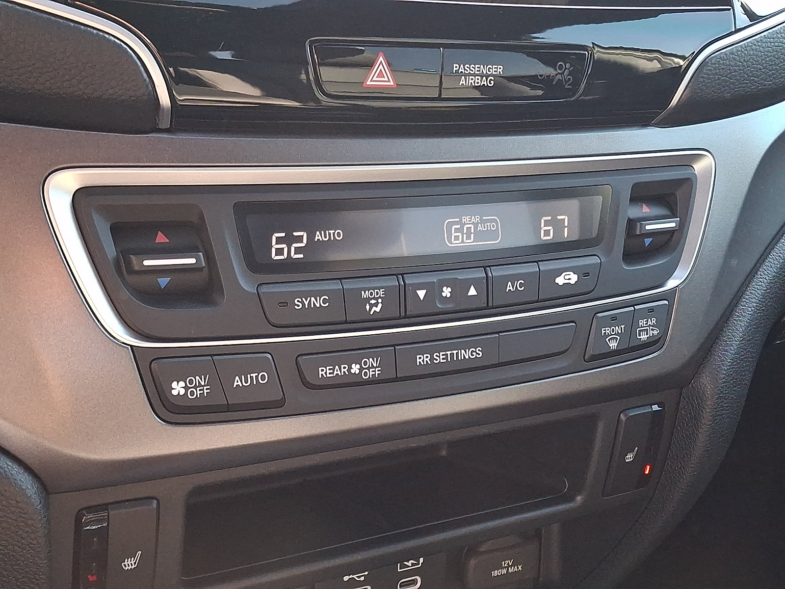 Used 2024 Honda Passport EX-L image 16