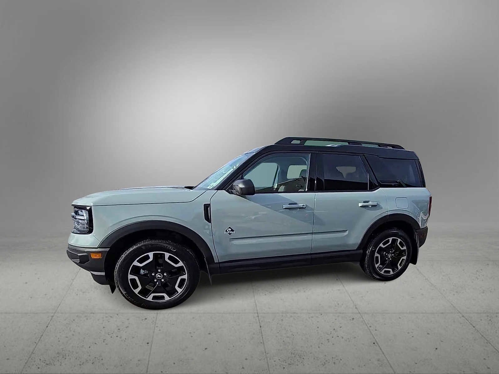 Used 2024 Ford Bronco Sport Outer Banks w/ Tech Package image 5