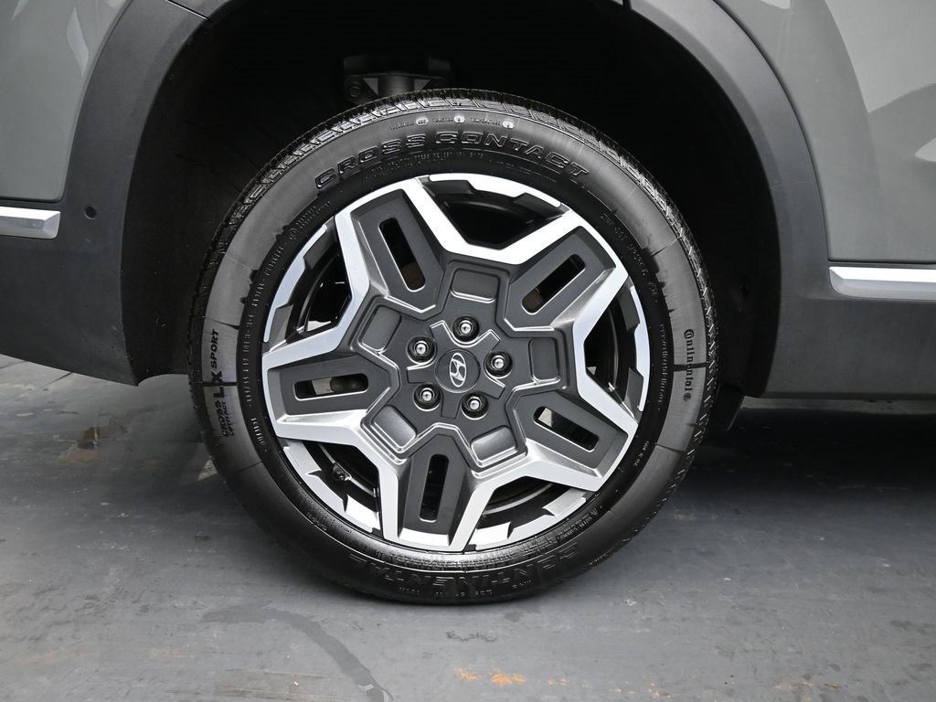 Used 2023 Hyundai Santa Fe Limited image 10