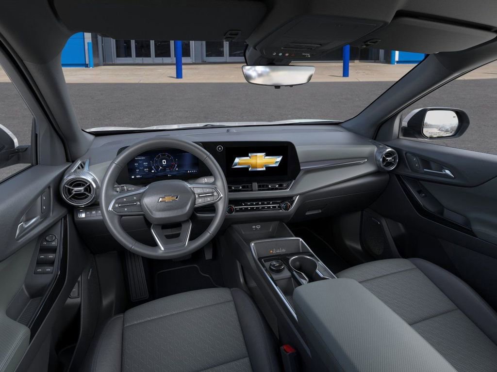 New 2026 Chevrolet Equinox LT w/ Convenience Package II AWD/4WD image 16