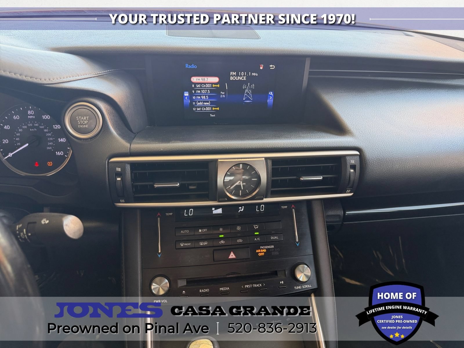 Used 2017 Lexus IS 200t RWD image 11