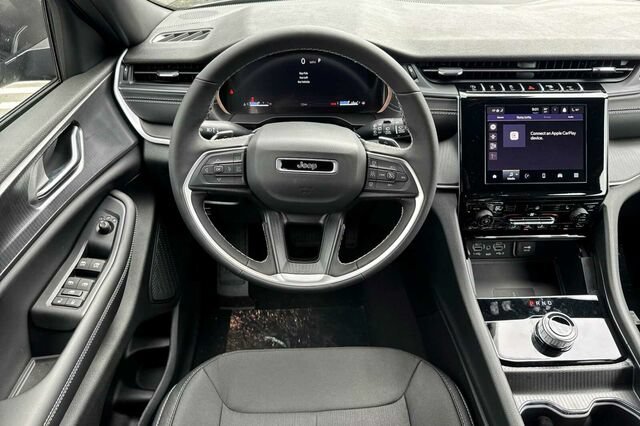 New 2026 Jeep Grand Cherokee Laredo X AWD/4WD image 11