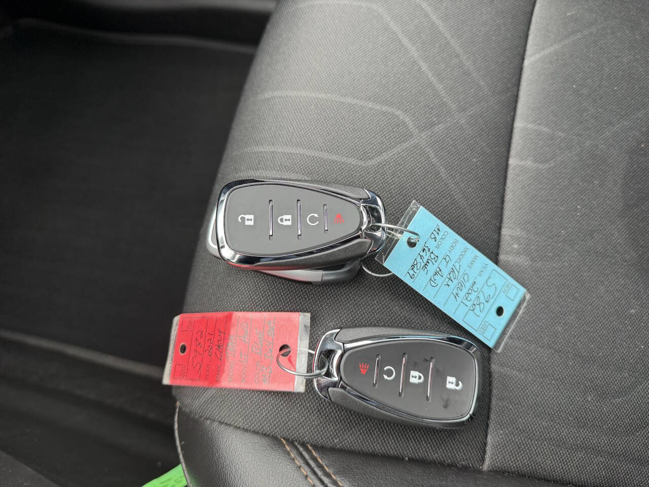 Used 2021 Chevrolet Trax LT w/ LT Convenience Package image 22