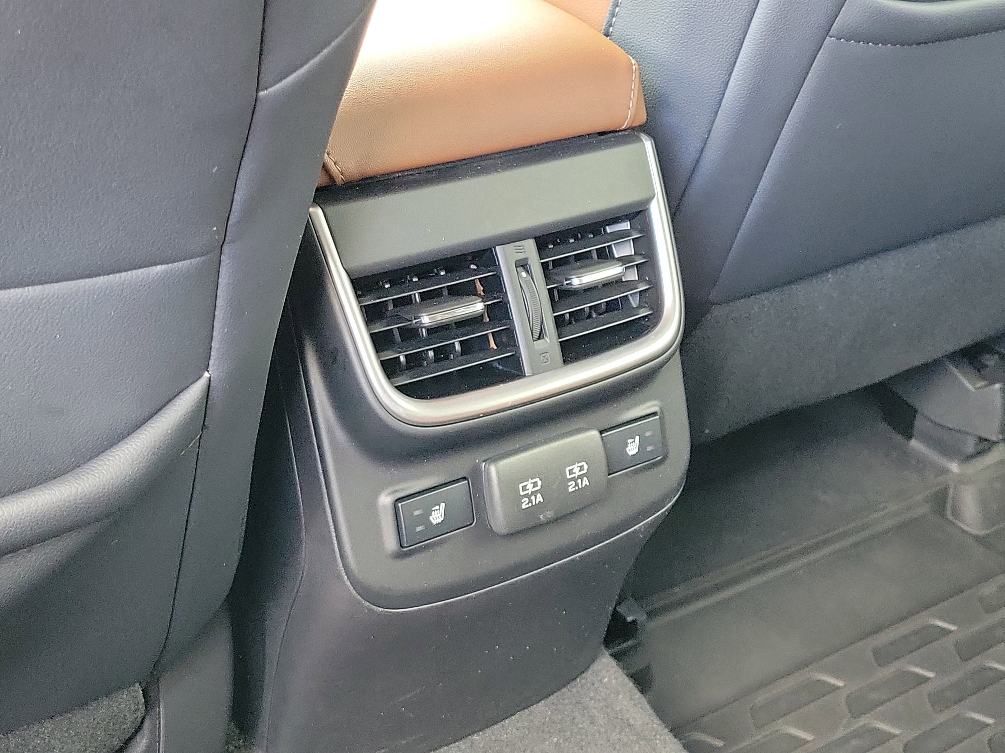 Used 2021 Subaru Outback Touring XT image 14