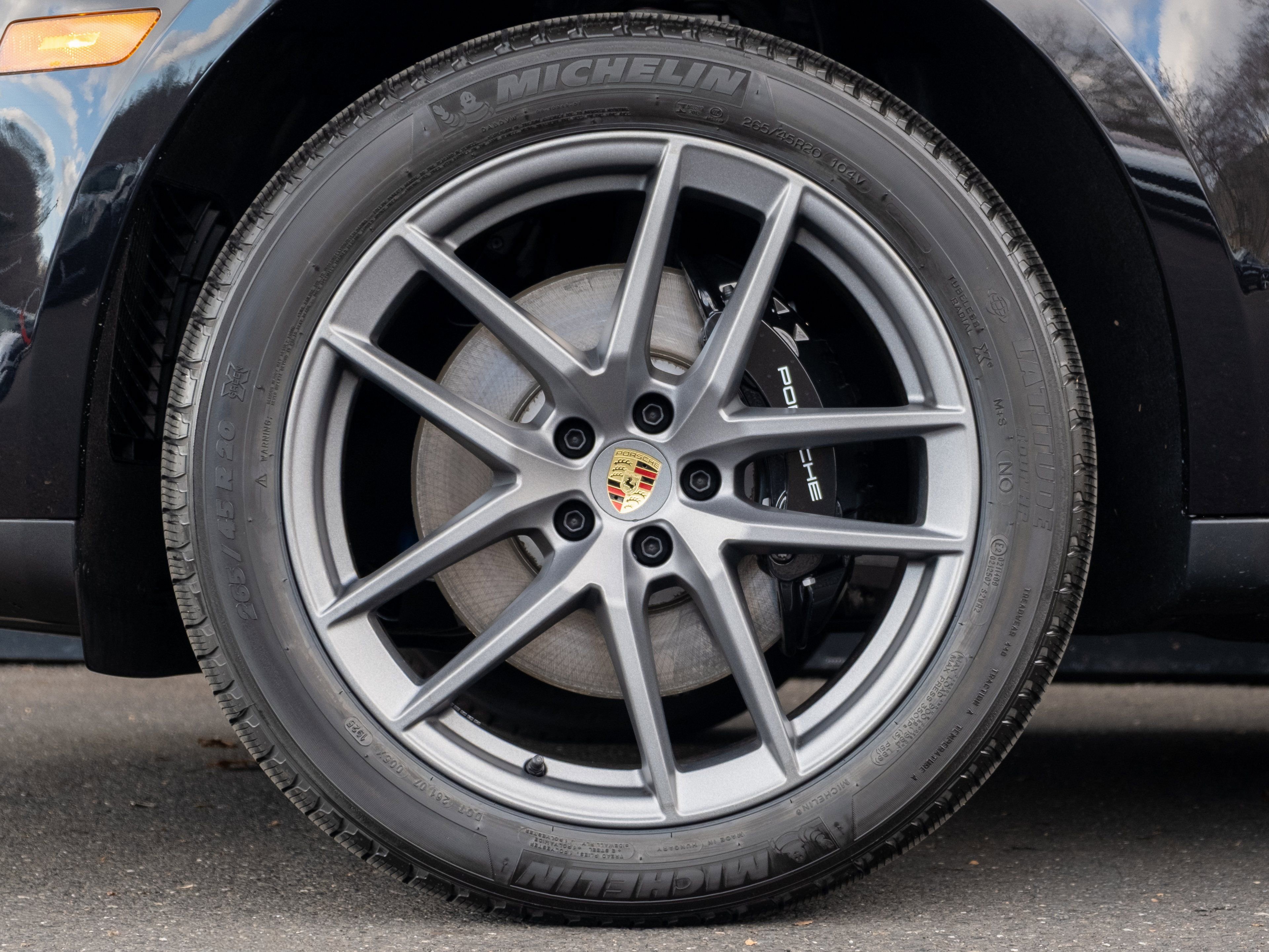 New 2026 Porsche Macan S image 12