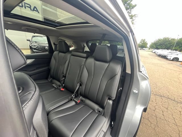 Certified 2026 Acura MDX w/ Technology Package AWD/4WD image 46