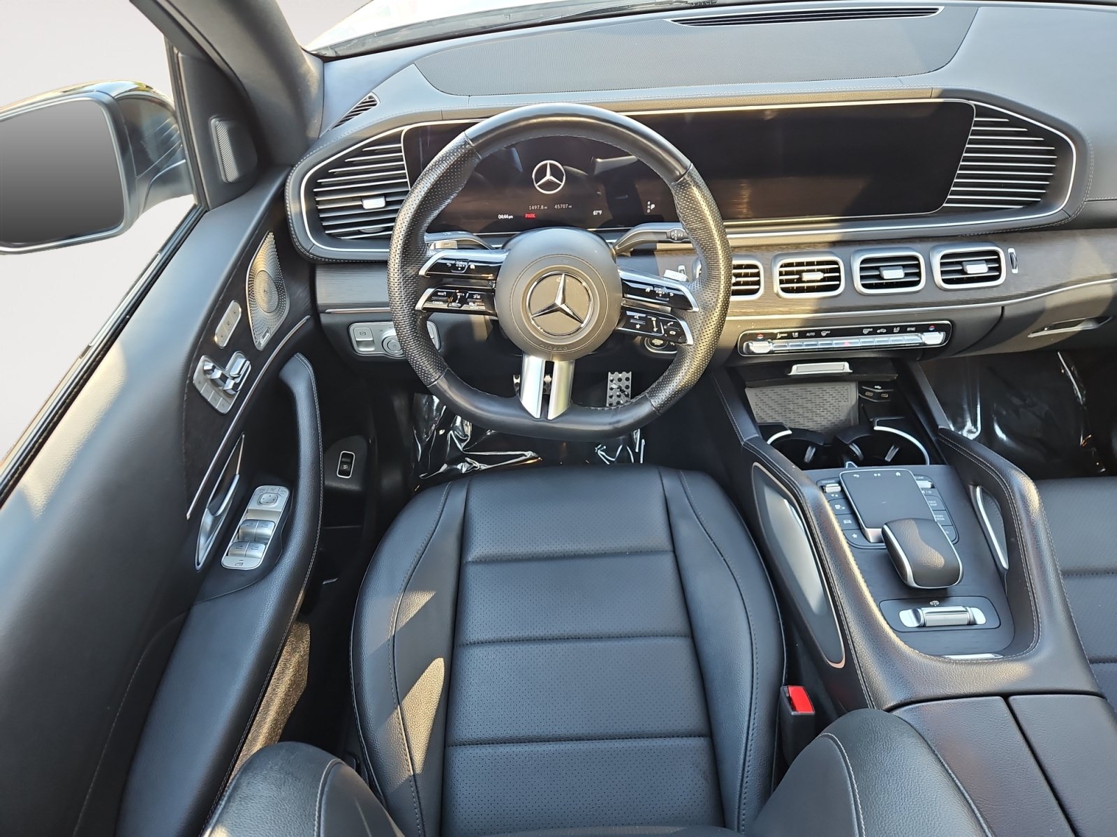 Used 2024 Mercedes-Benz GLS 450 4MATIC image 10