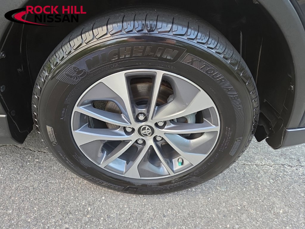 Used 2017 Toyota RAV4 XLE w/ All Weather Liner Package AWD/4WD image 9