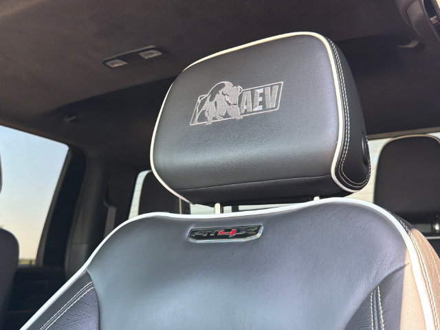 Used 2025 GMC Sierra 2500 AT4X w/ AT4X AEV Edition AWD/4WD image 23