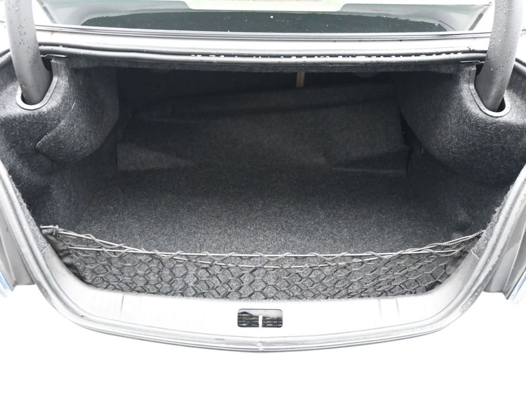Used 2013 Buick LaCrosse Leather w/ Entertainment Package image 22